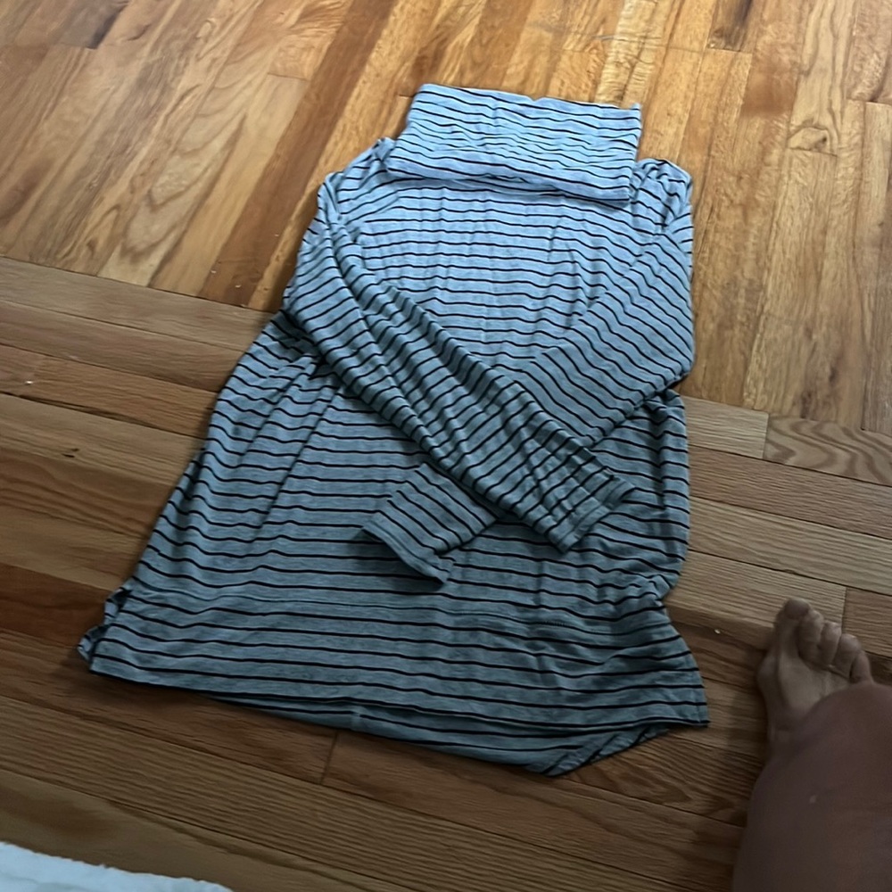 Liz Clairborne top.  Gray and black